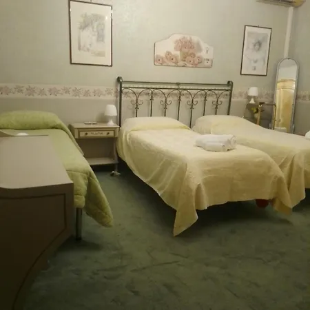 Bed & Breakfast Ambrabed Station Lunghezza