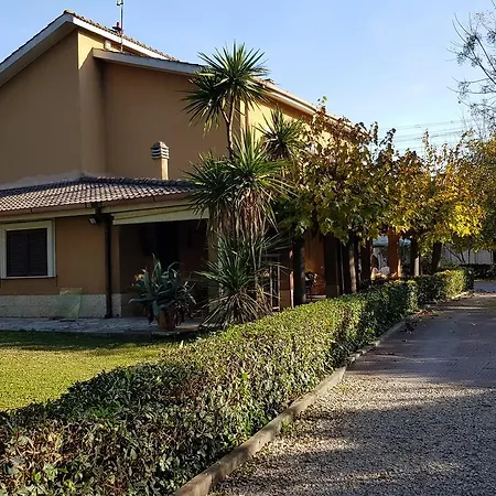 Ambrabed Station Bed & Breakfast 3*