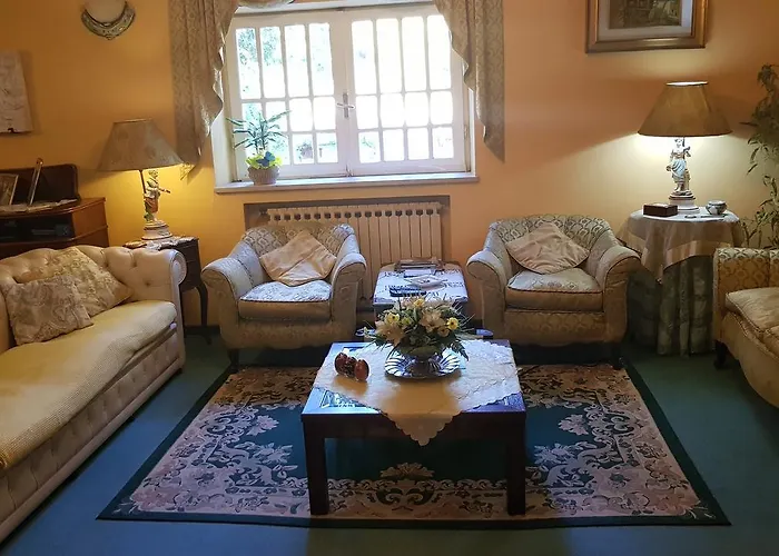 Ambrabed Station Bed & Breakfast 3*