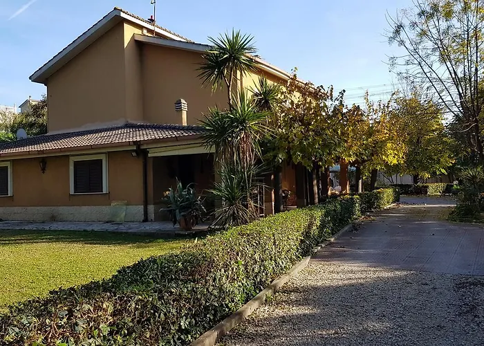 Ambrabed Station Bed & Breakfast 3*